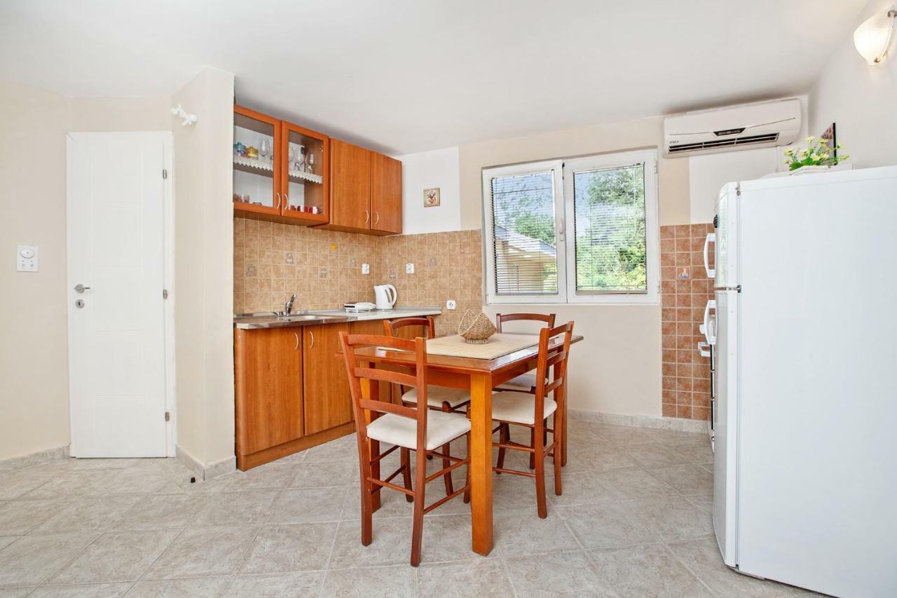 Apartments Villa Popovic コトル エクステリア 写真