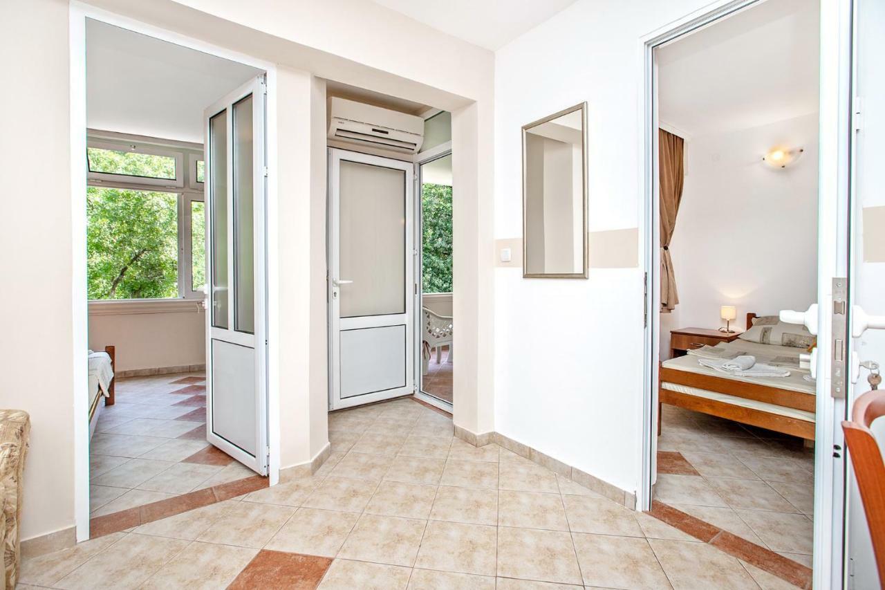 Apartments Villa Popovic コトル エクステリア 写真