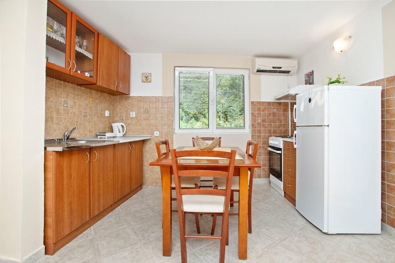 Apartments Villa Popovic コトル エクステリア 写真