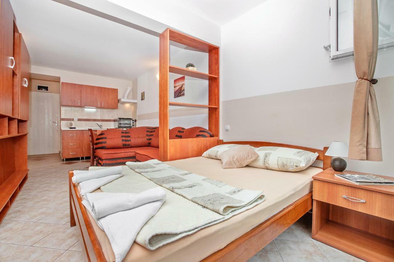 Apartments Villa Popovic コトル エクステリア 写真