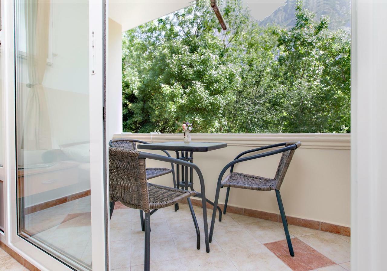 Apartments Villa Popovic コトル エクステリア 写真