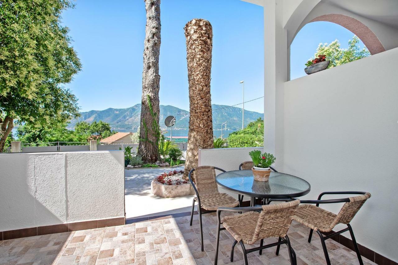 Apartments Villa Popovic コトル エクステリア 写真