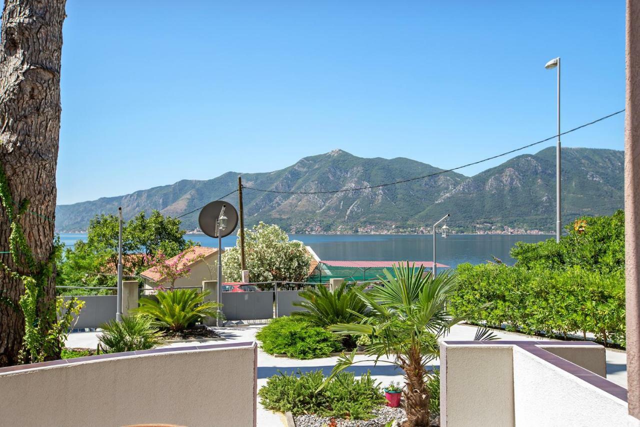 Apartments Villa Popovic コトル エクステリア 写真